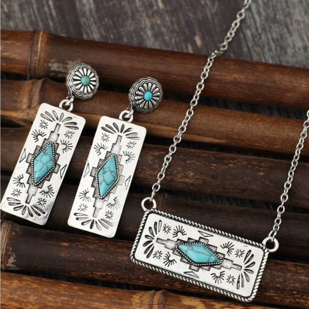 Silver and Turquoise Jewelry Set